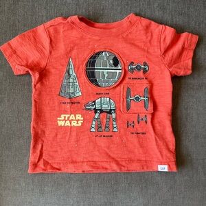 Gap Red-Orange Star Wars Graphic T-Shirt